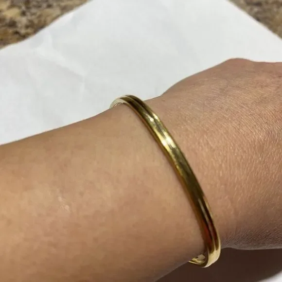 Avon Vintage 1978 Gold-Tone Green Faux Treasured Jade Bar Hinged Bracelet 2.2” - Picture 11 of 12